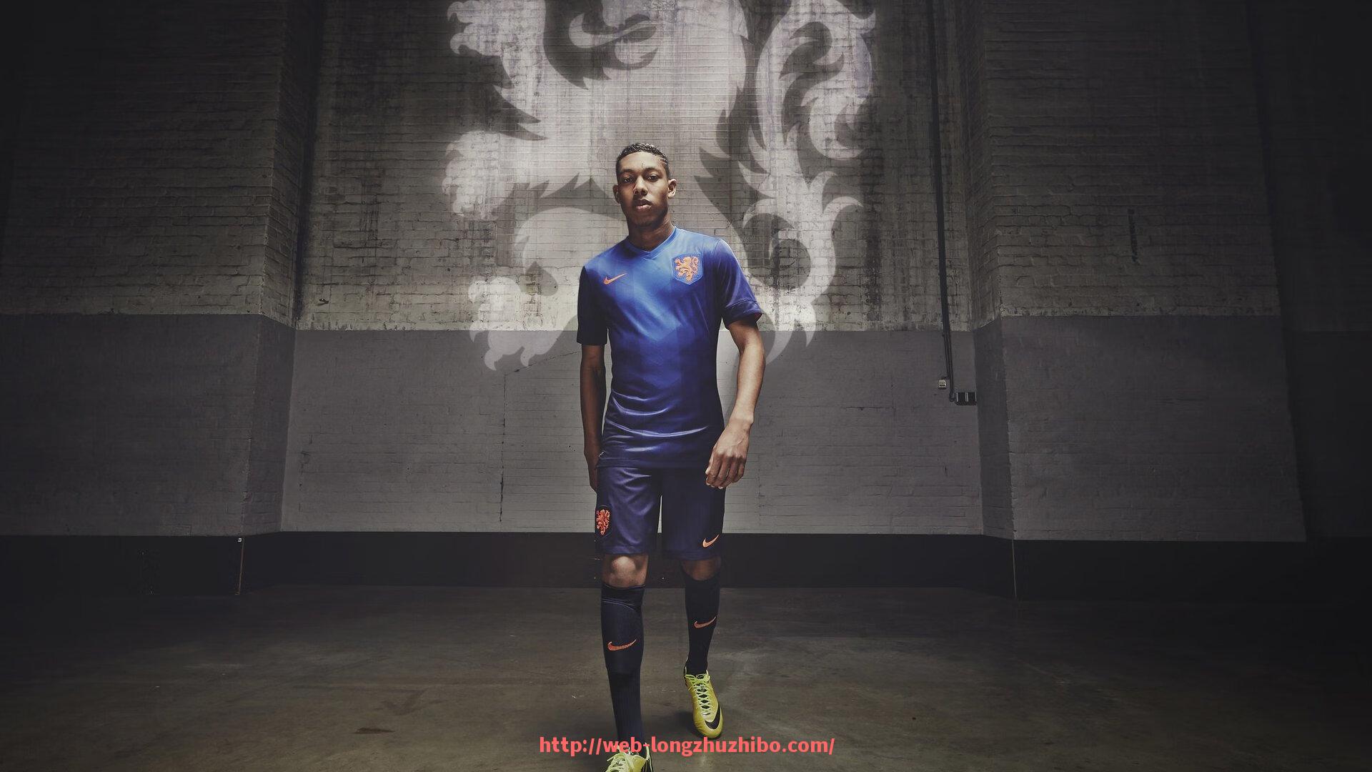 龙珠直播-法甲球队运营模式分析：管理策略与竞技成效的关系